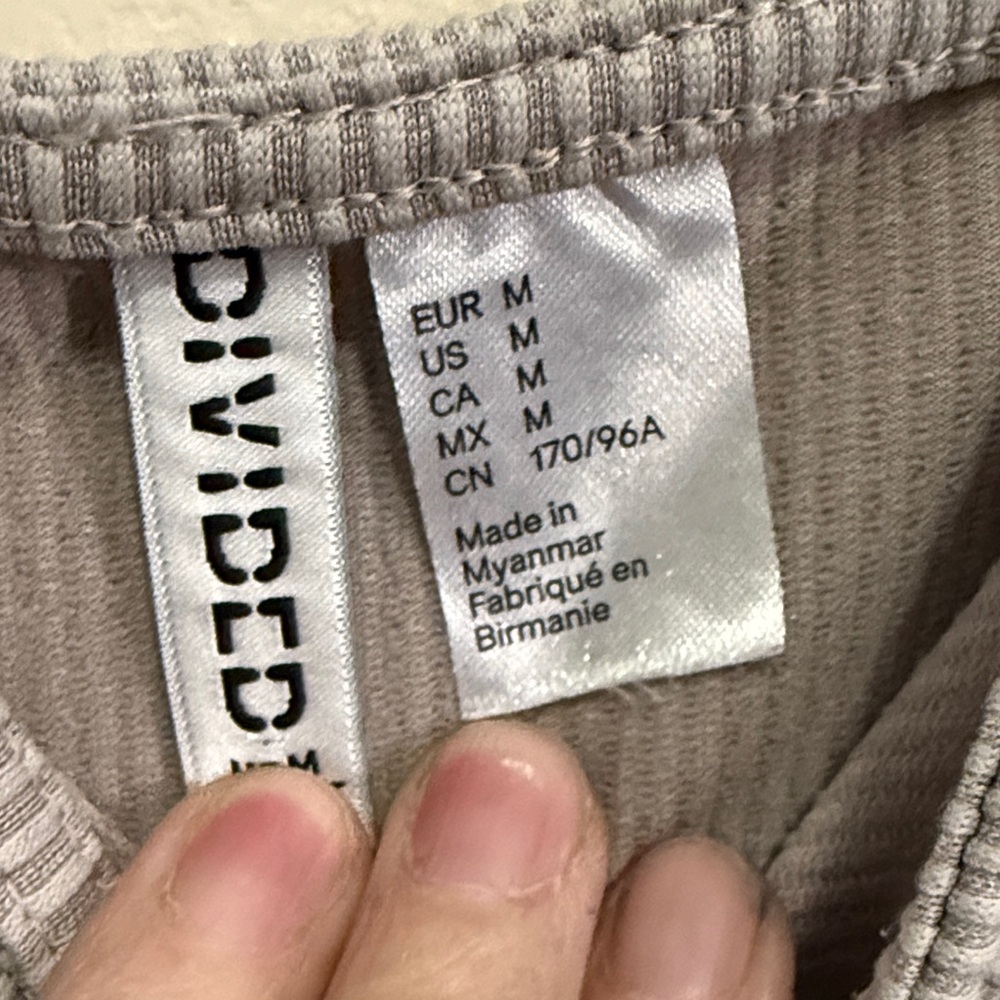 Divided Light Gray Ribbed Top - Picture 2 of 5